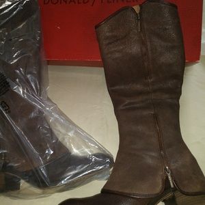 New Donald/pliner boots